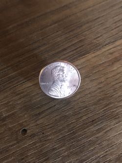 Vintage penny pin 2000