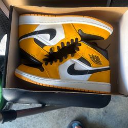 Air Jordan 1 Taxi New