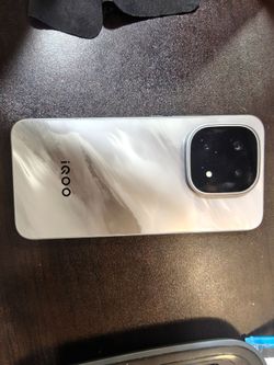 Vivo iQOO 15 - Chinese version