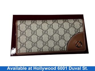 Gucci Gg Emblem Beige / Tan Wallet