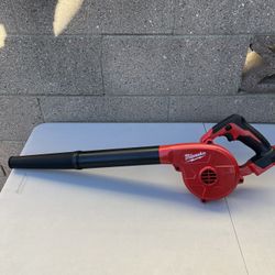 Milwaukee M18 Cordless Compact 100 CFM Blower, Tool Only, Model# 0884-20 New 