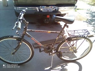 Giant Acapulco Gold Mountain Bike