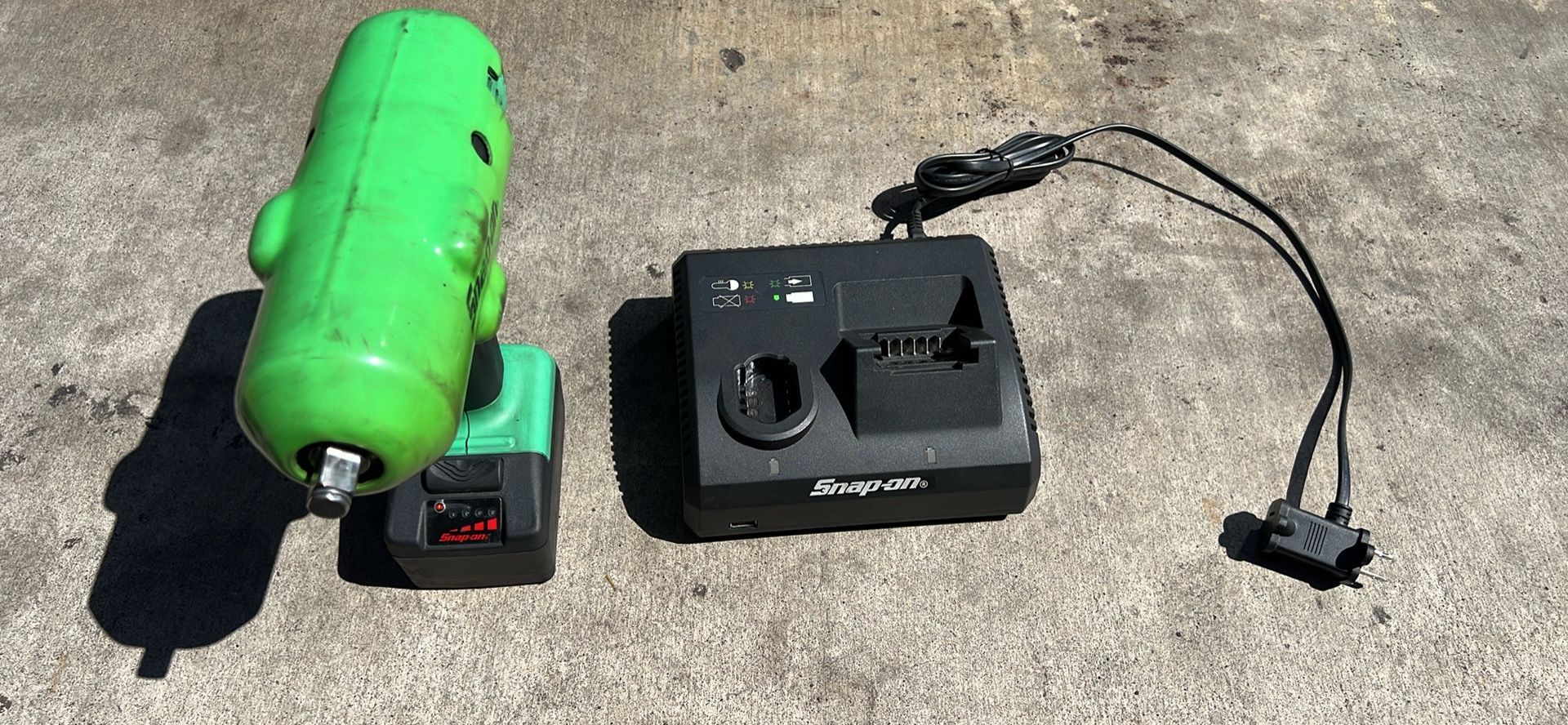 Snap On Half Inch Electric Impact