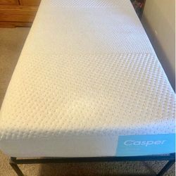 Casper Snow Hybrid Twin XL Mattress - Newest model