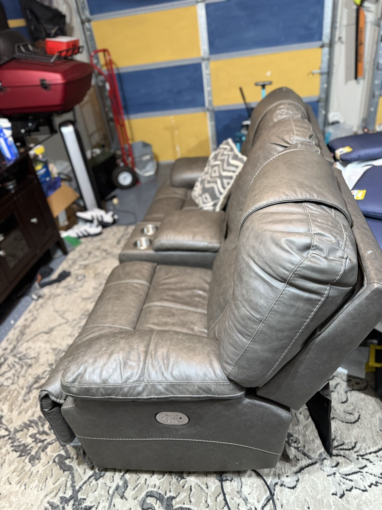 Leather dual Recliner