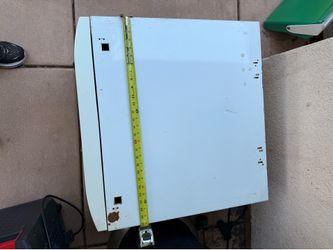 Pedestal 27” wide