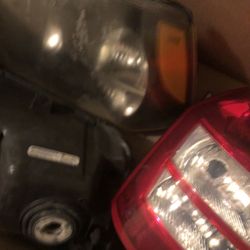 Dodge Magnum 07’ Front And Rear Lights