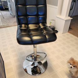 BLACK LEATHER STOOL