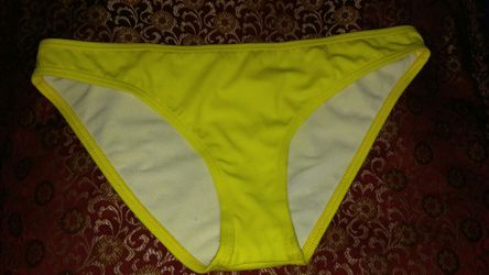 Yellow bikini bottom size S