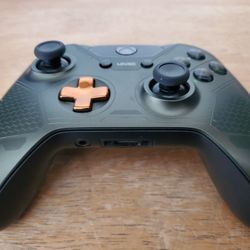 Xbox One Controller - Master Chief Halo 5 Limited Edition c-3
