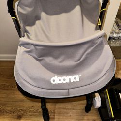 Doona Car Seat/ Stroller
