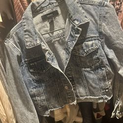 Woman’s Jean Jacket 