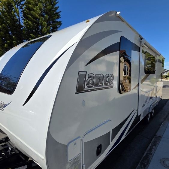2017 Lance 2185 trailer travel trailor-bunkhouse, sleeps 7, solar, 4 ...