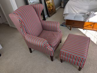 Chair With Ottoman Mint Condition