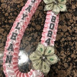 Graduation Leis 2024