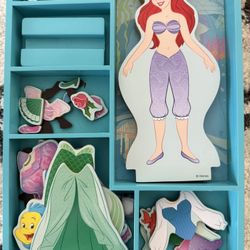 Disney Melissa & Doug Ariel Wooden Magnetic Dress-Up