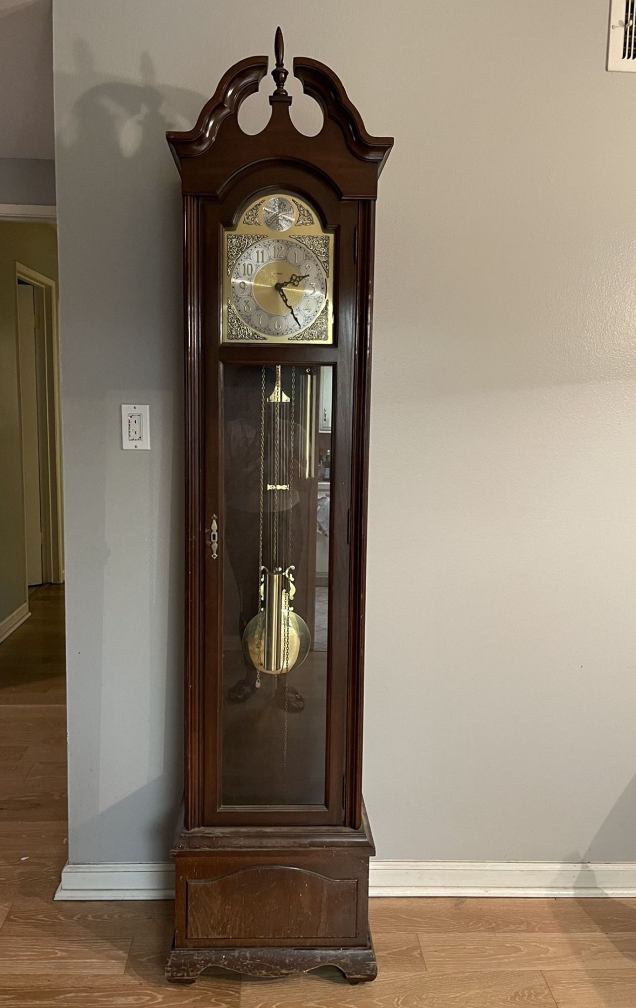 Westwood Grandfather Clock for Sale in Rossmoor, CA OfferUp