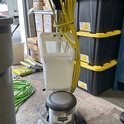 Floor equipment