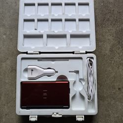 Nintendo DS With 14 Games (In Picture)