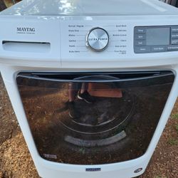 Maytag 7.4 CF Commercial Technology Washing Machine 