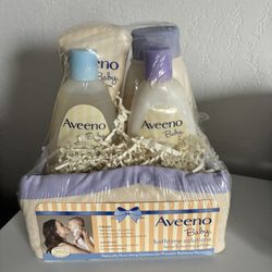 New Aveeno Gift Set $15