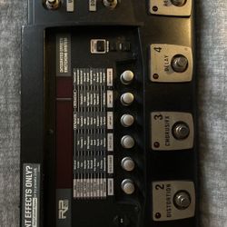Digitech RP500 Guitar Pedalboard