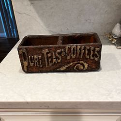 Vintage Wood, Coffee Or Tea Box Christmas 