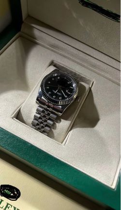 Luxurious watch for sale