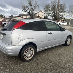 2005 Ford Focus 2.0L 
