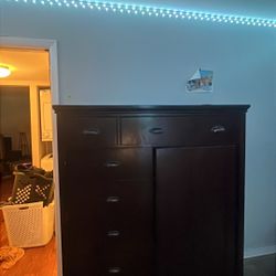 Dresser / Organizer (moving Sale ) 