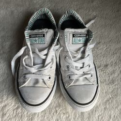 Converse All Star Girls Sneakers Skate Shoes Size 13 Kids 