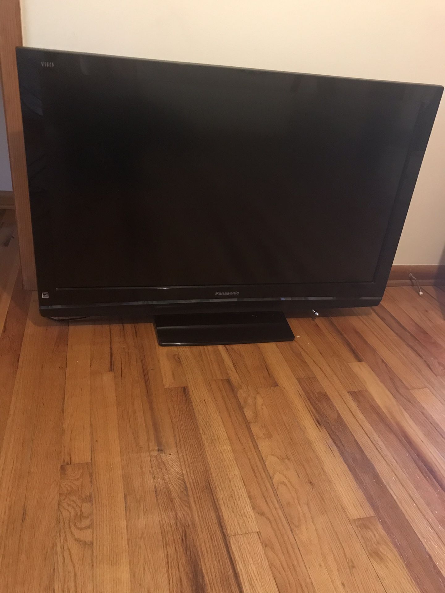 42” Panasonic Viera LCD TV 1080p