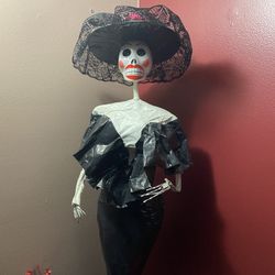 Catrina Paper Mache Doll 36” Calvera Skull Mexican