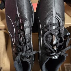 Puma Indoor Soccer Cleats Size 10