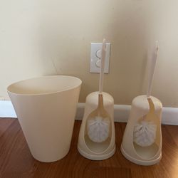 Garbage Bin and Toilet Brush