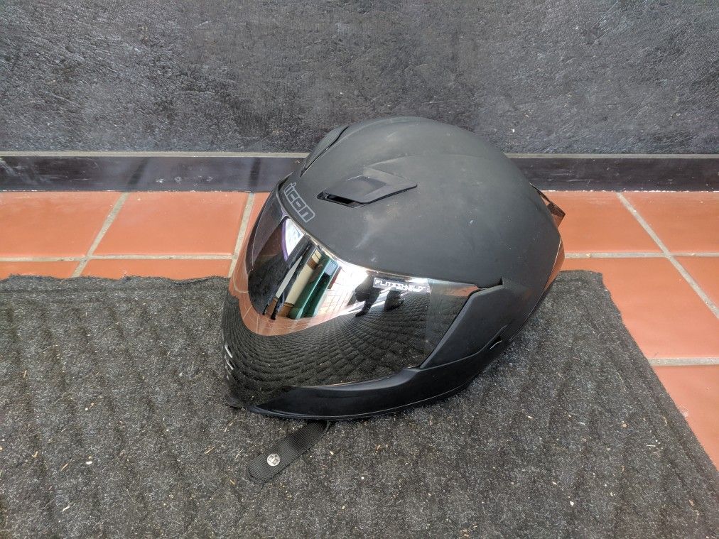 Icon Airflight size Small