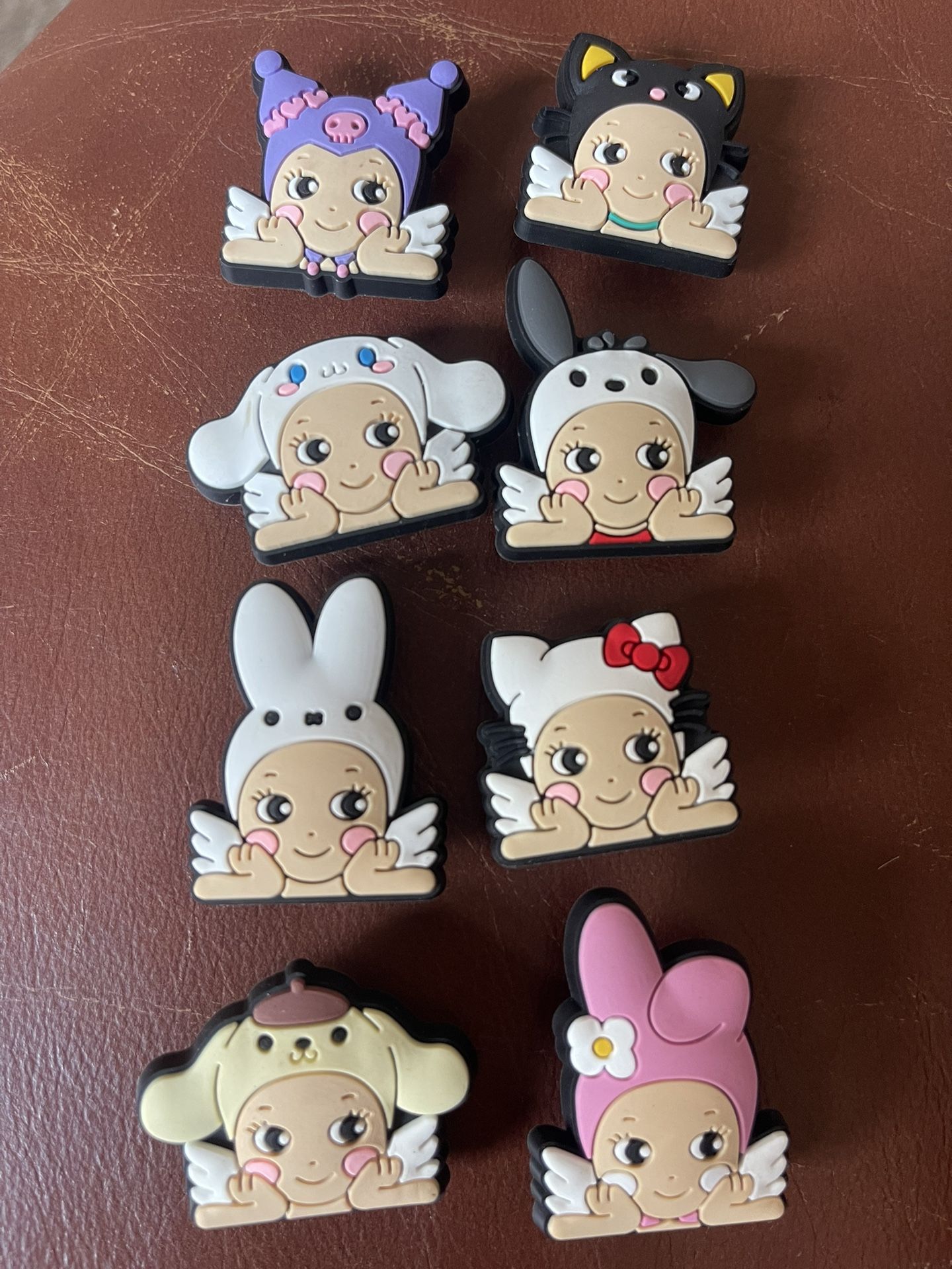Sonny Angels X Hello Kitty Croc Charms 