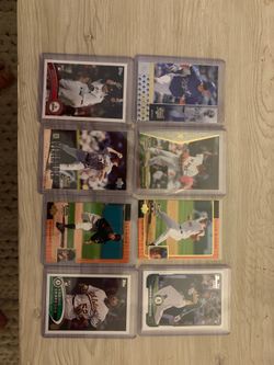 Lot of rookie cards, Altuve, Verlander, Lincecum, and more