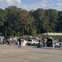 Community Market/Yard sale!!