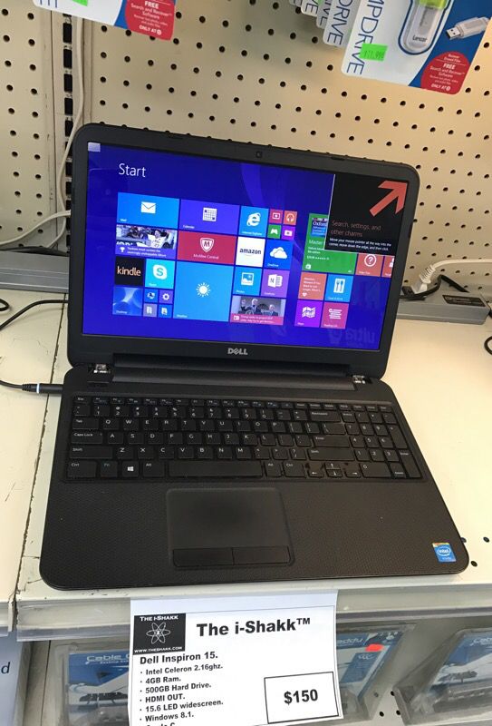 Sell 15.6 inch laptop windows 8 4GB RAM 500GB HARD DRIVE HDMI WEBCAM ETC LIGHTLY USED WIPED AND READY FOR NEW OWNER