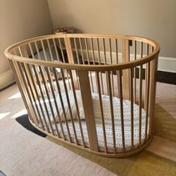 Used Stokke Sleepi V3 Wooden Crib/Toddler Bed And Mattress