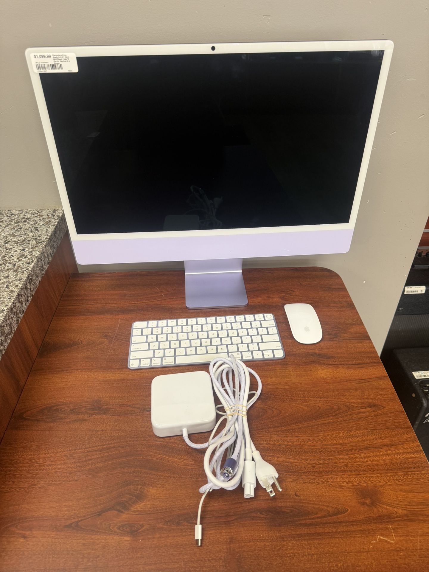 Apple Computer A3137