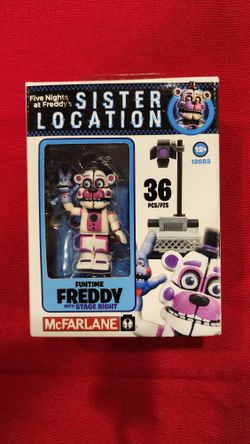 2016 Retired FNAF Funtime Freddy with Stage Right