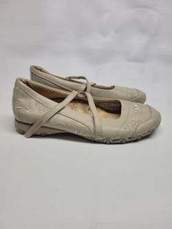 Skechers Shoes Size 9.5