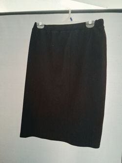 Black business skirt