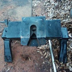 Reese 5th Wheel Hitch Used