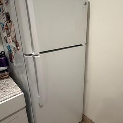 GE top freezer refrigerator for sale