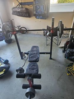 Bench Press with Leg Extension