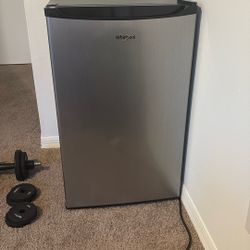 Whirlpool Refrigerator 