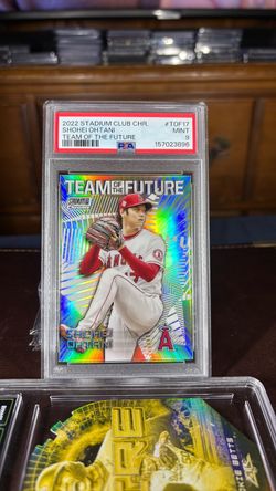 2022 Topps Stadium Club Shohei Ohtani Holo Refractor PSA 9